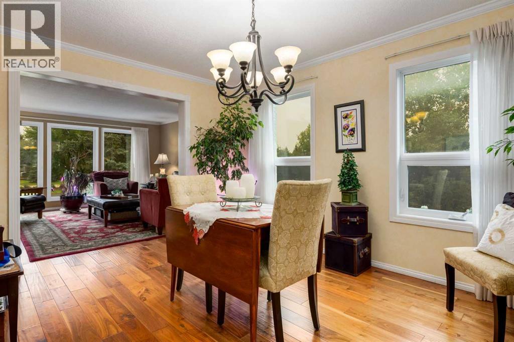 215 Alandale Place Sw, Rural Rocky View County, Alberta  T3Z 3L9 - Photo 9 - A2253429