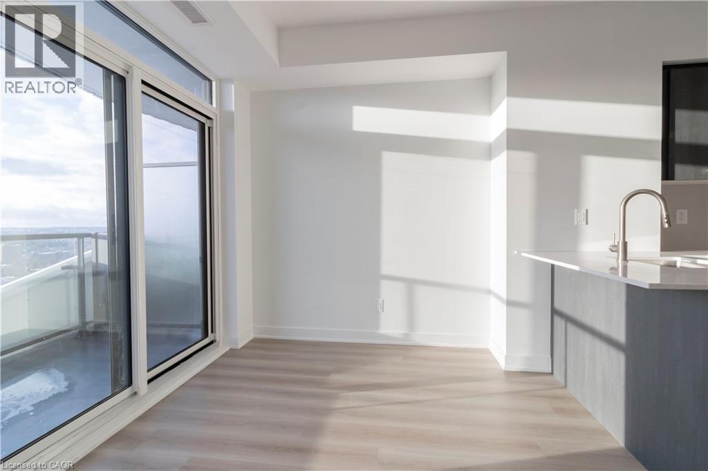 25 Wellington Street S Unit# 2804, Kitchener, Ontario  N2G 0G5 - Photo 18 - 40787529