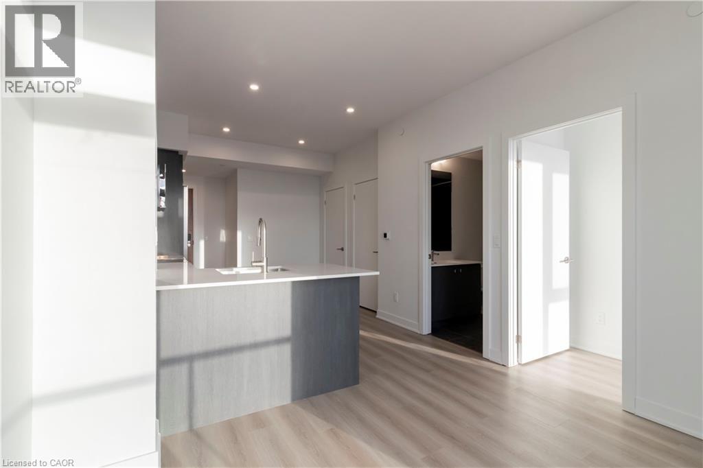 25 Wellington Street S Unit# 2804, Kitchener, Ontario  N2G 0G5 - Photo 14 - 40787529