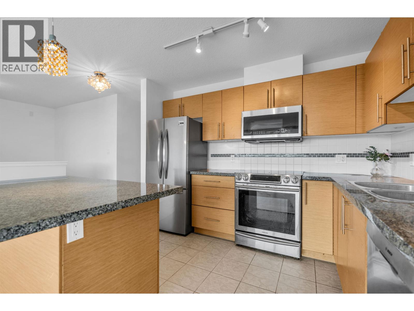 2203 2225 Holdom Avenue, Burnaby, British Columbia  V5B 0A1 - Photo 23 - R3051796