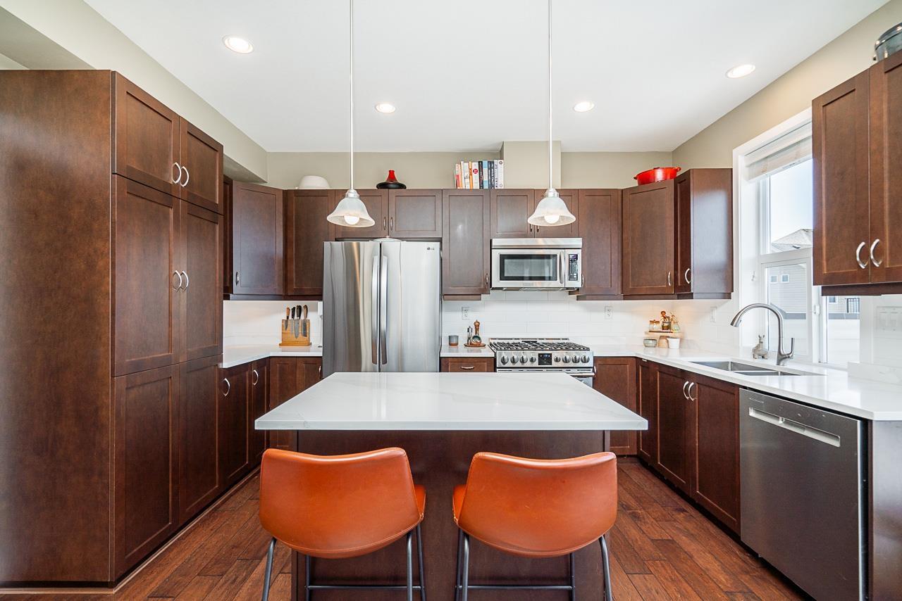 6069 163b Street, Surrey, British Columbia  V3S 2H7 - Photo 6 - R3074412