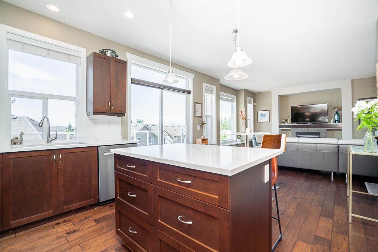 6069 163b Street, Surrey, British Columbia  V3S 2H7 - Photo 8 - R3074412