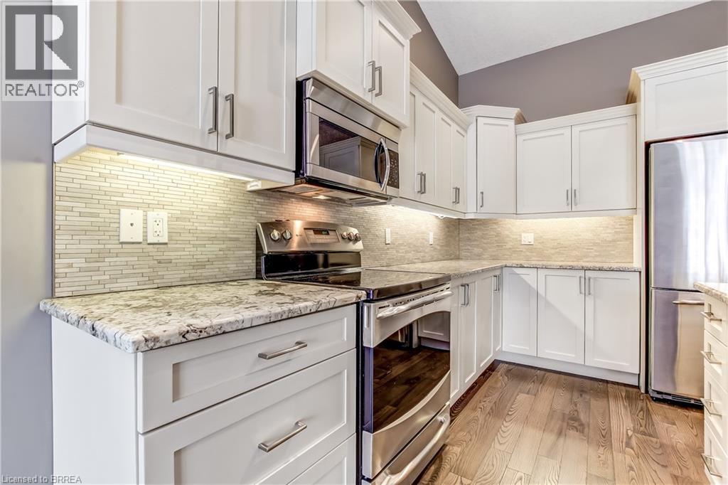 26 Reid Street Unit# 8, St. George, Ontario  N0E 1N0 - Photo 5 - 40790839