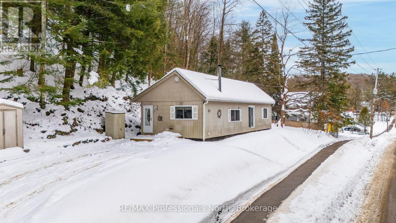 646 MOUNTAIN STREET, Dysart et al, Ontario