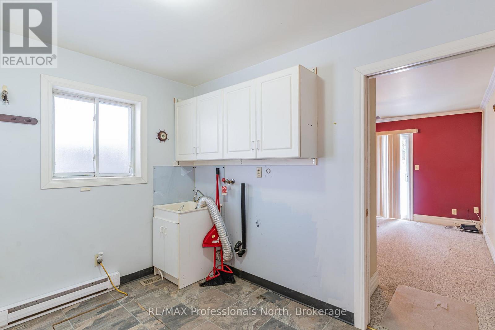 646 Mountain Street, Dysart Et Al, Ontario  K0M 1S0 - Photo 18 - X12555136