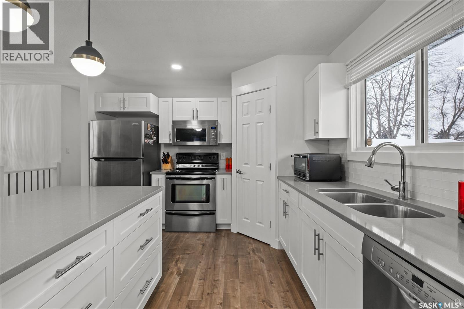 975 Sanderson Crescent, Prince Albert, Saskatchewan  S6V 6L2 - Photo 11 - SK025762