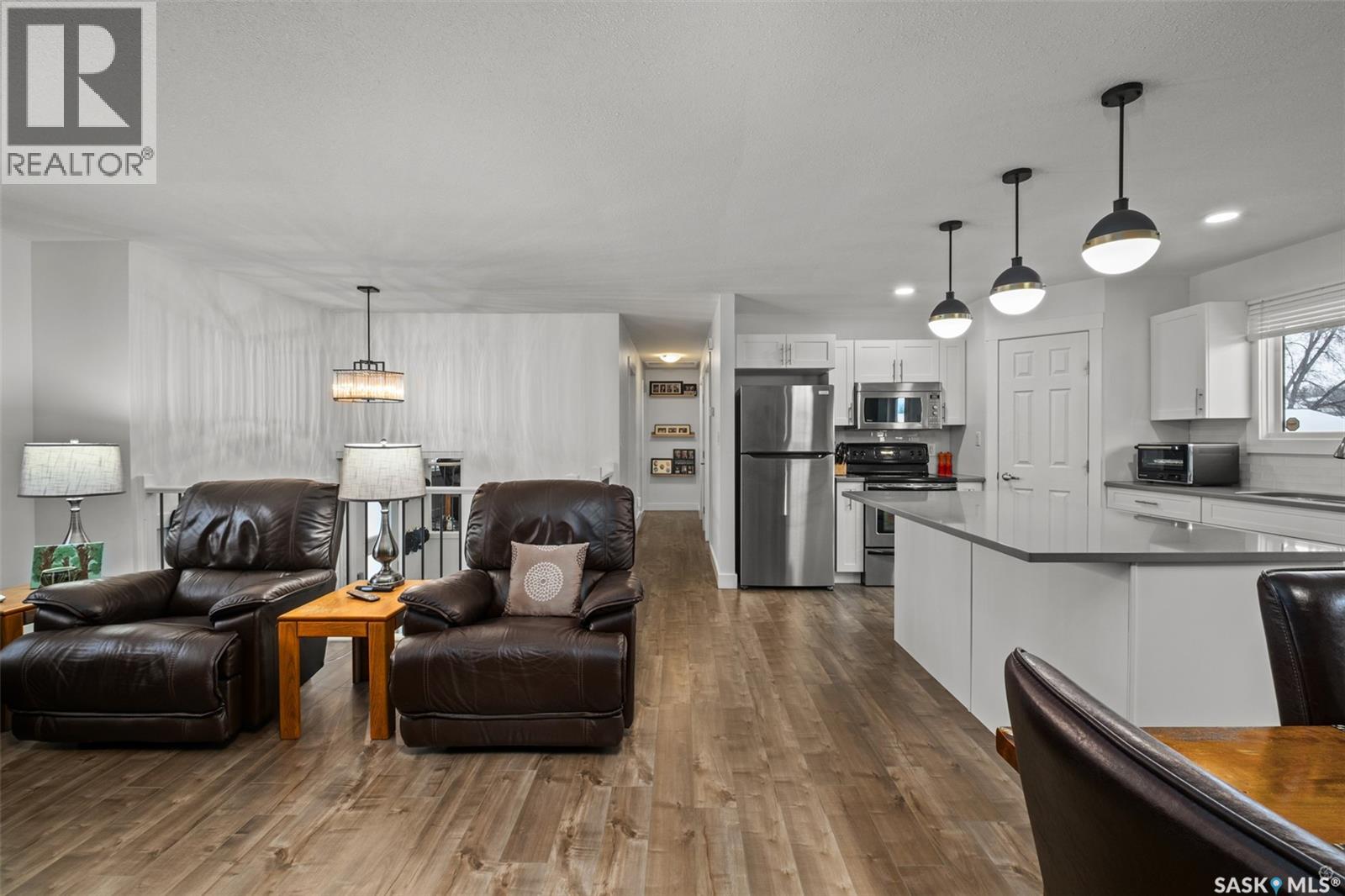 975 Sanderson Crescent, Prince Albert, Saskatchewan  S6V 6L2 - Photo 6 - SK025762