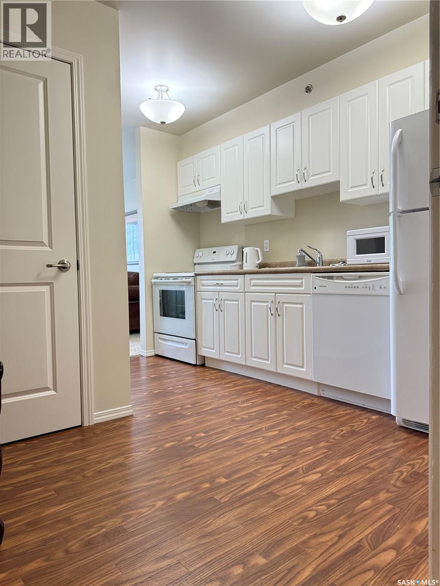 423 680 7th Avenue E, Melville, Saskatchewan  S0A 2P0 - Photo 3 - SK025749