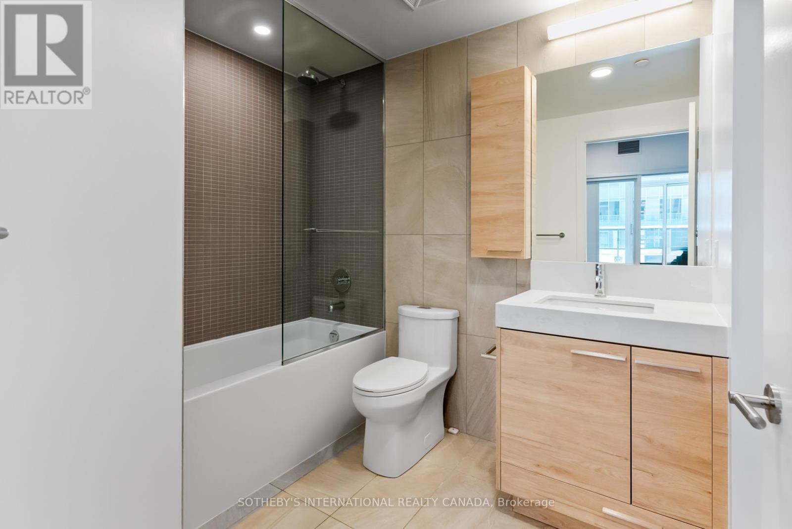 1802 - 200 Redpath Avenue, Toronto, Ontario  M4P 0E6 - Photo 11 - C12641106