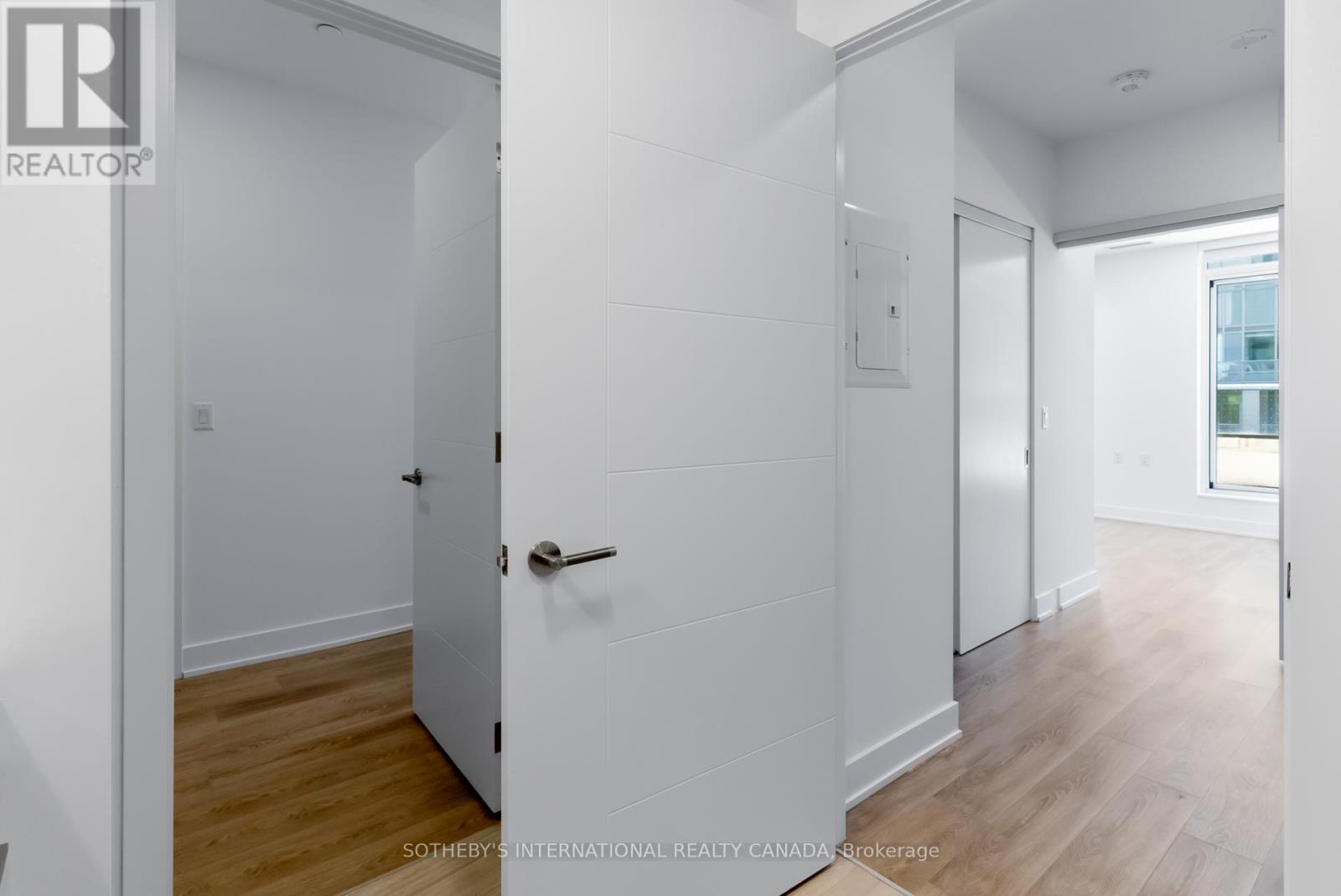 1802 - 200 Redpath Avenue, Toronto, Ontario  M4P 0E6 - Photo 12 - C12641106