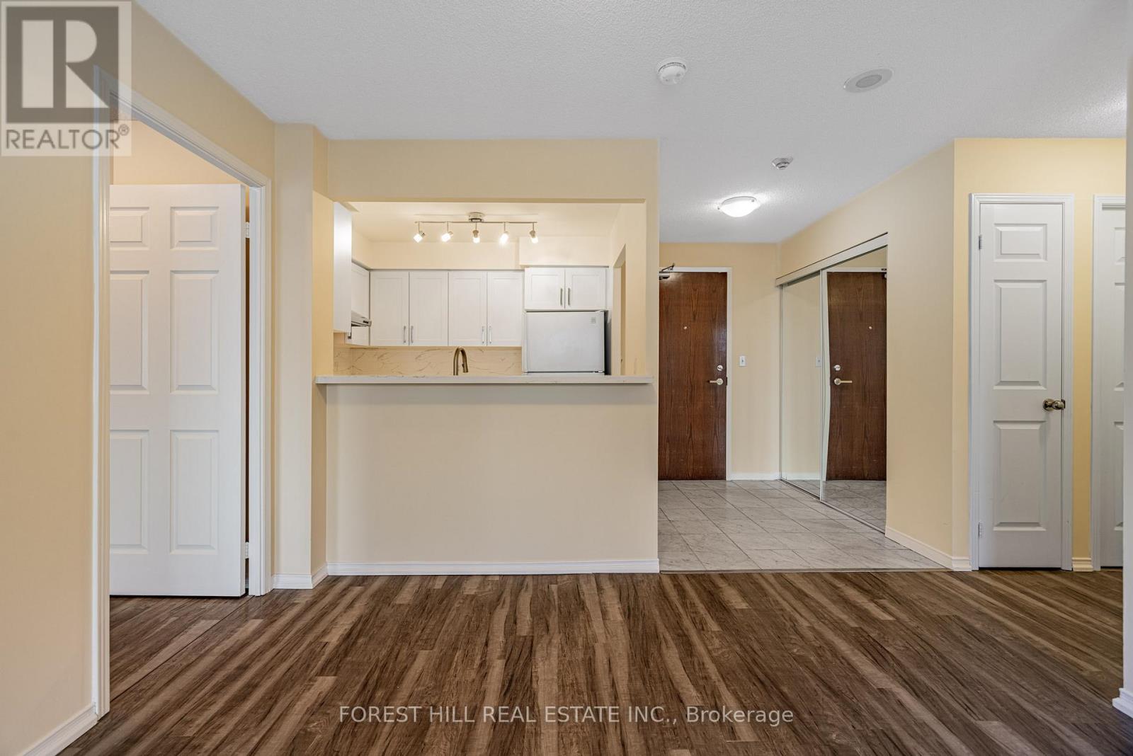 511 - 39 Pemberton Avenue, Toronto, Ontario M2M 4L6 - Photo 6 - C12641214