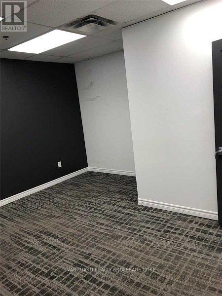 22 - 8611 Weston Road, Vaughan, Ontario  L4L 9P1 - Photo 4 - N12641146