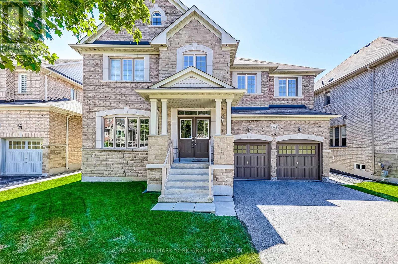 1022 SHERMAN BROCK CIRCLE, Newmarket, Ontario