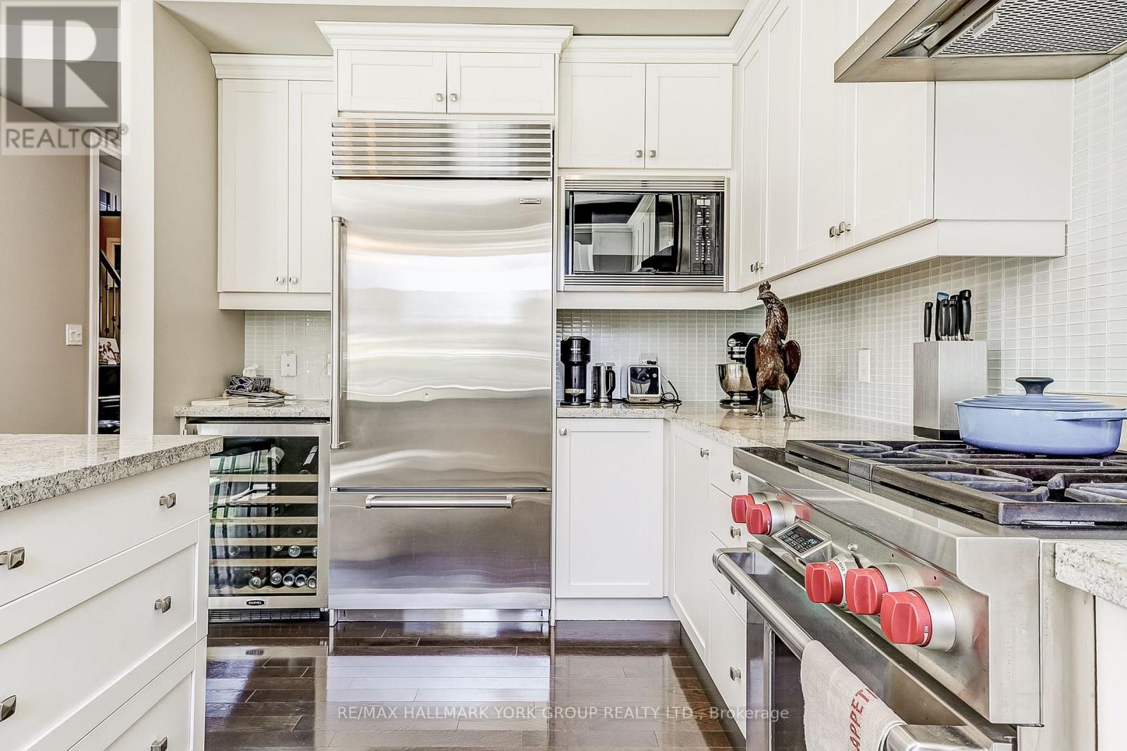 1022 Sherman Brock Circle, Newmarket, Ontario  L3X 0B4 - Photo 19 - N12641166