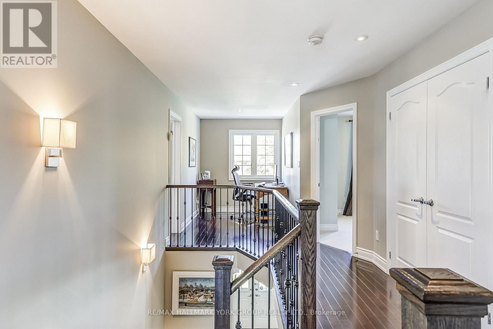 1022 Sherman Brock Circle, Newmarket, Ontario  L3X 0B4 - Photo 23 - N12641166