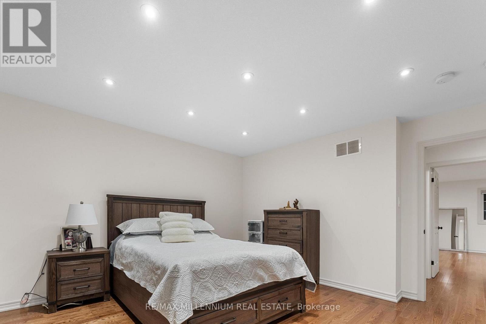 264 Patterson Street, New Tecumseth (Beeton), Ontario  L0G 1A0 - Photo 10 - N12641202