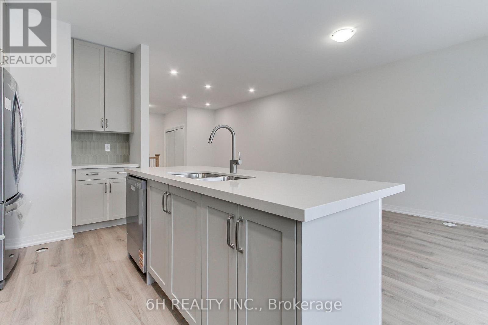 Lot 18 - 23 Harold Wilson Lane, Richmond Hill, Ontario  L4S 1N5 - Photo 14 - N12641220