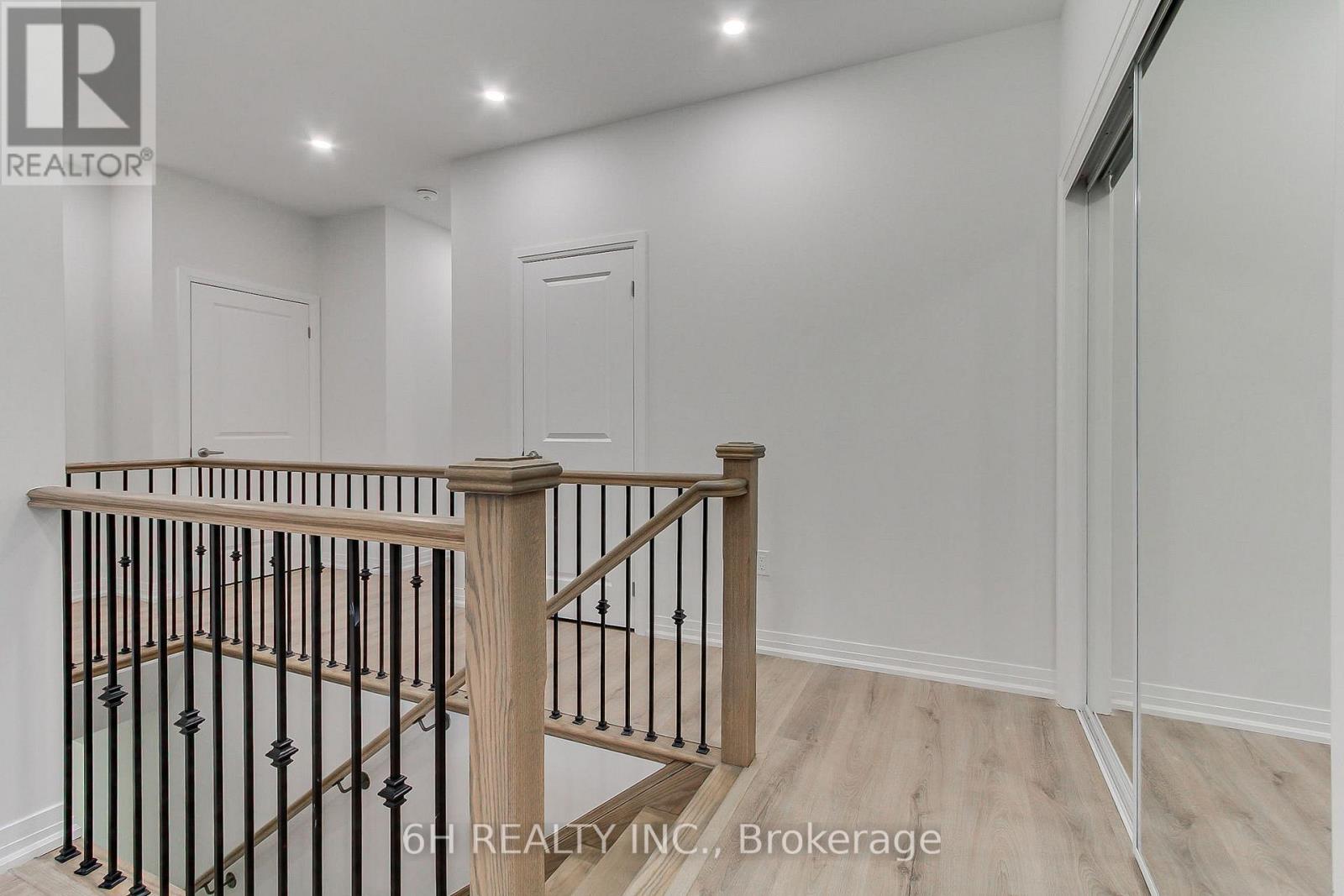 Lot 18 - 23 Harold Wilson Lane, Richmond Hill, Ontario  L4S 1N5 - Photo 15 - N12641220