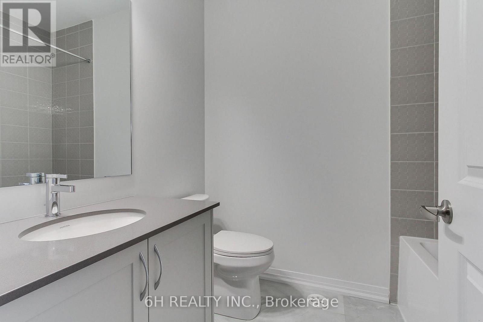 Lot 18 - 23 Harold Wilson Lane, Richmond Hill, Ontario  L4S 1N5 - Photo 28 - N12641220