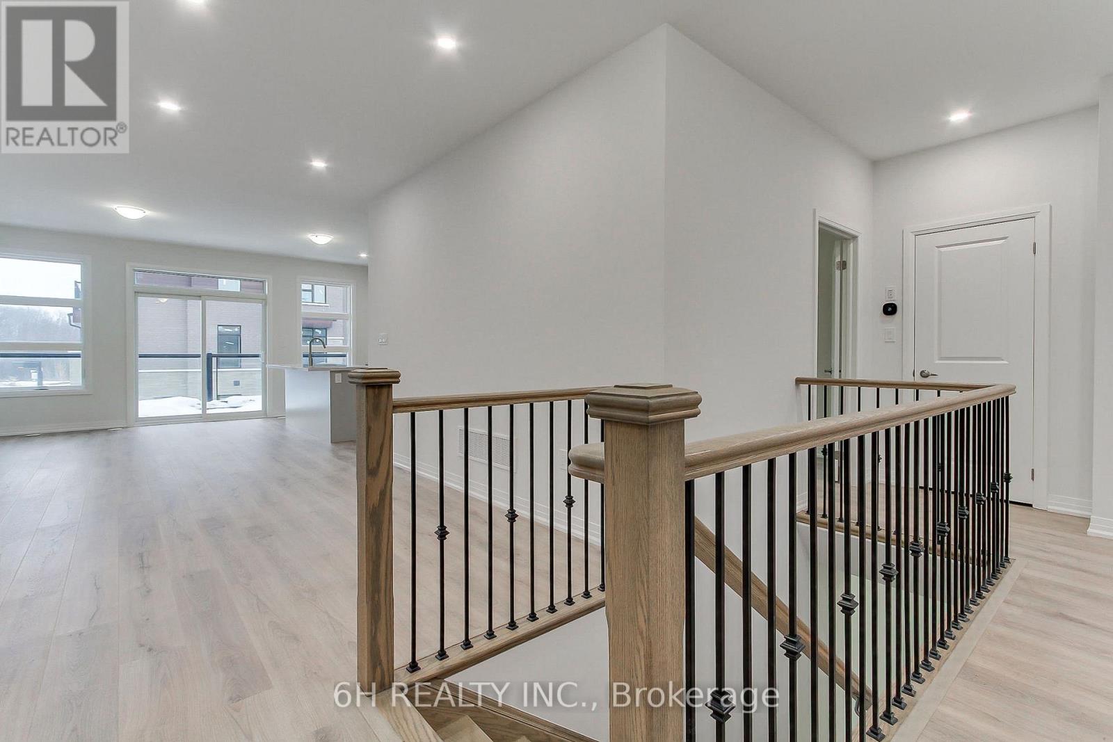 Lot 18 - 23 Harold Wilson Lane, Richmond Hill, Ontario  L4S 1N5 - Photo 3 - N12641220