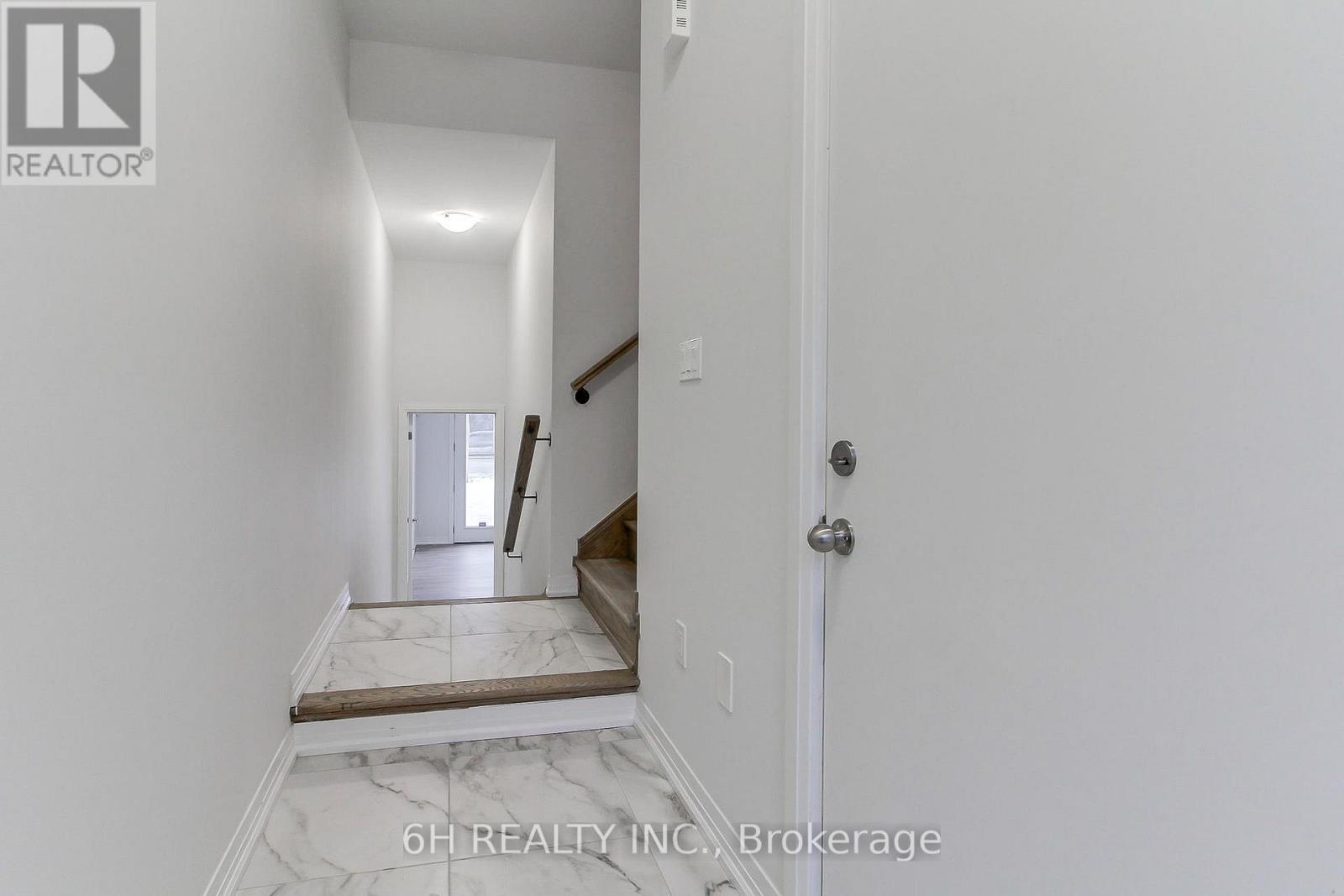 Lot 18 - 23 Harold Wilson Lane, Richmond Hill, Ontario  L4S 1N5 - Photo 34 - N12641220