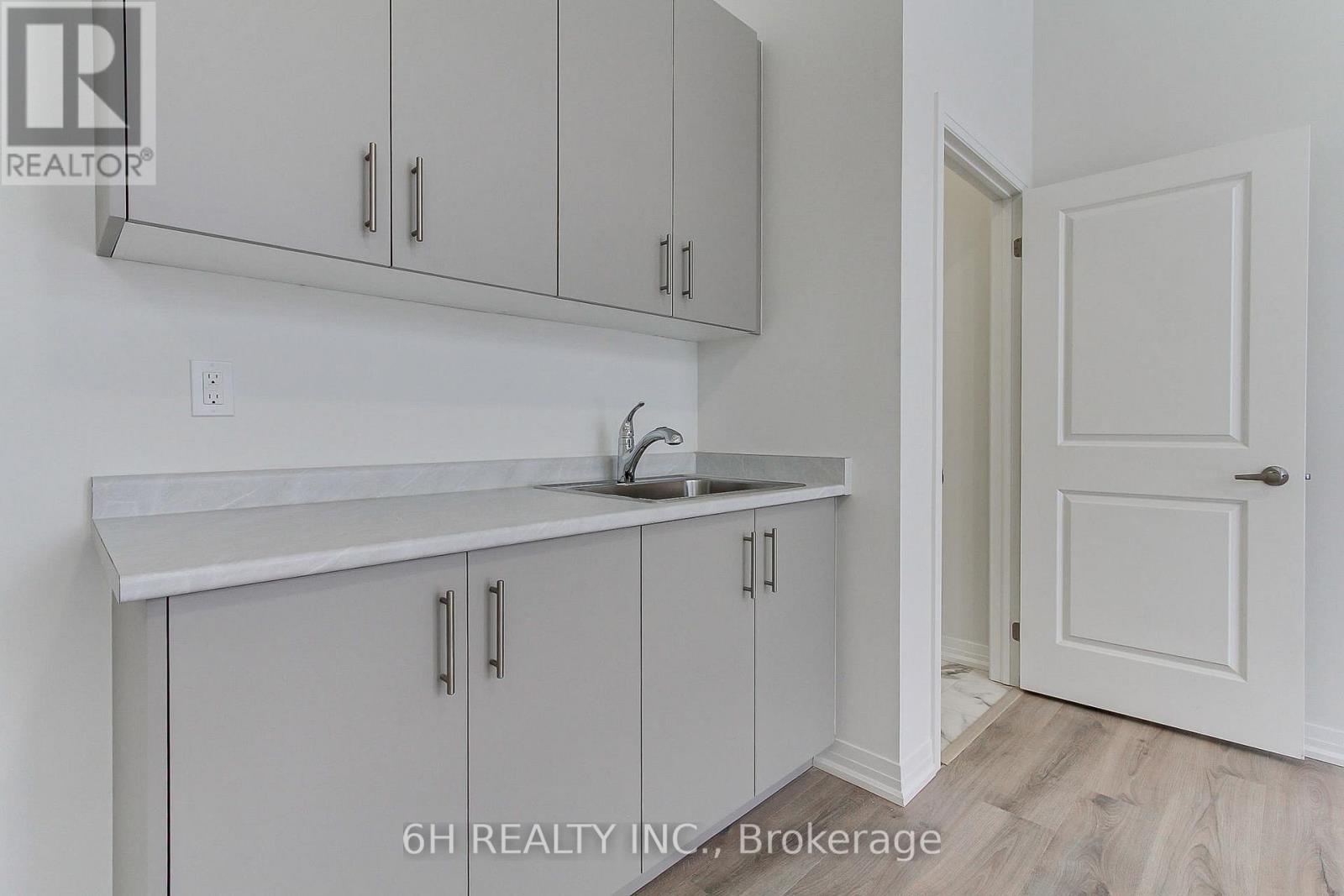 Lot 18 - 23 Harold Wilson Lane, Richmond Hill, Ontario  L4S 1N5 - Photo 39 - N12641220