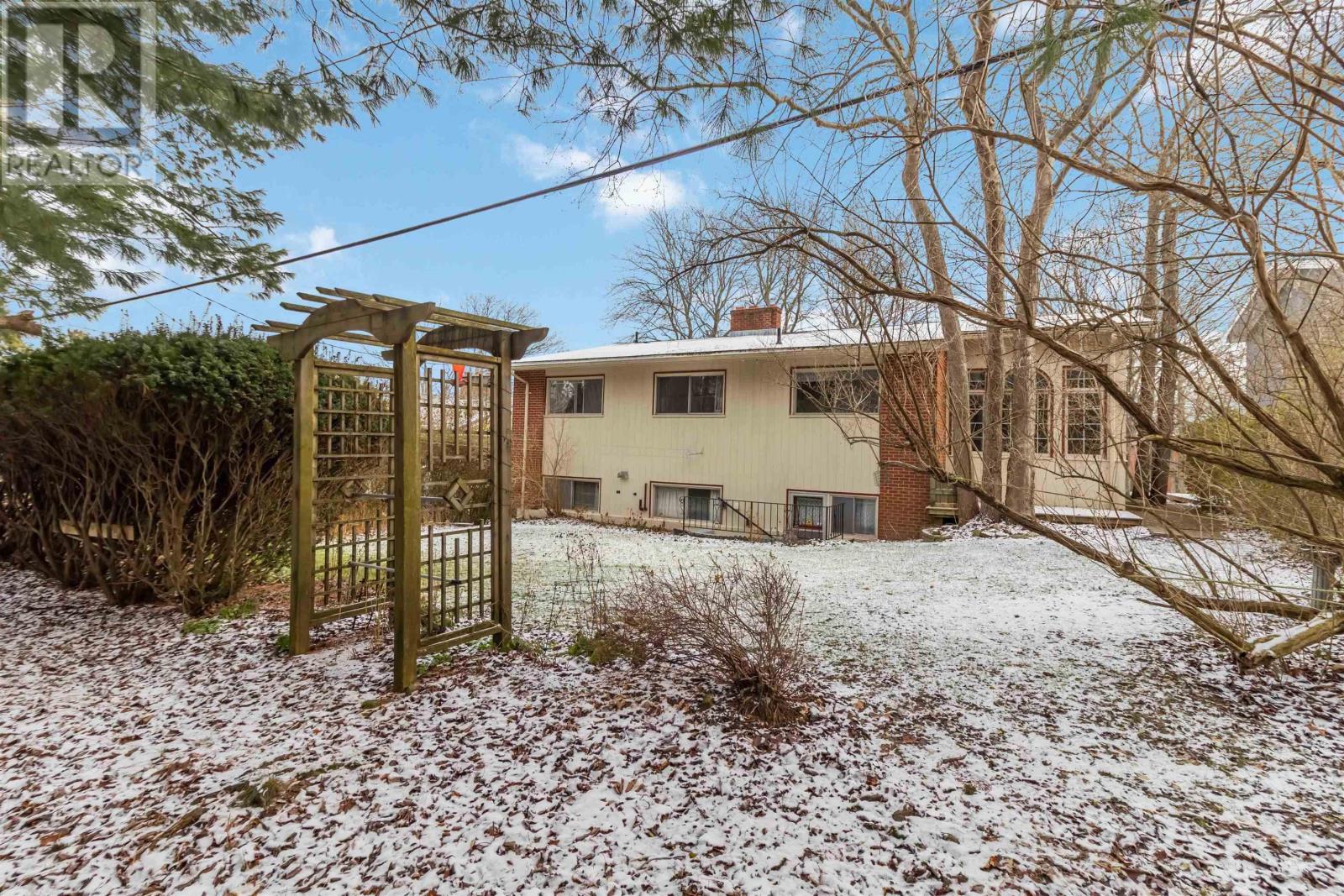 71 Woodward Crescent, Halifax, Nova Scotia