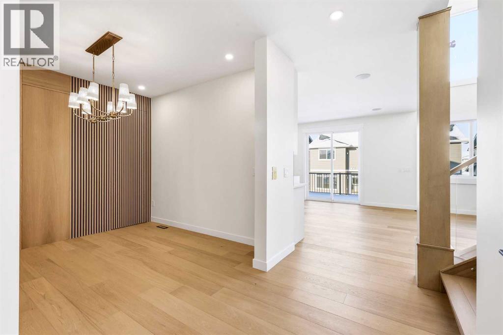 343 Waterford Grove, Chestermere, Alberta  T1X 2Z9 - Photo 12 - A2273681