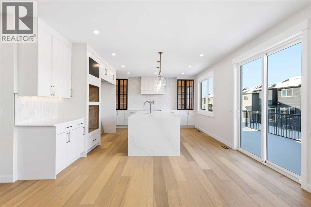 343 Waterford Grove, Chestermere, Alberta  T1X 2Z9 - Photo 20 - A2273681