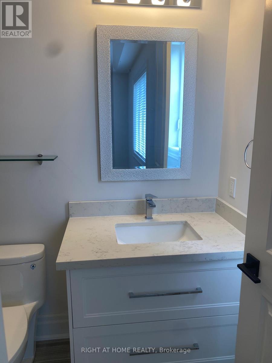 A - 72 Old Mosley Street, Wasaga Beach, Ontario  L9Z 2J5 - Photo 8 - S12641168