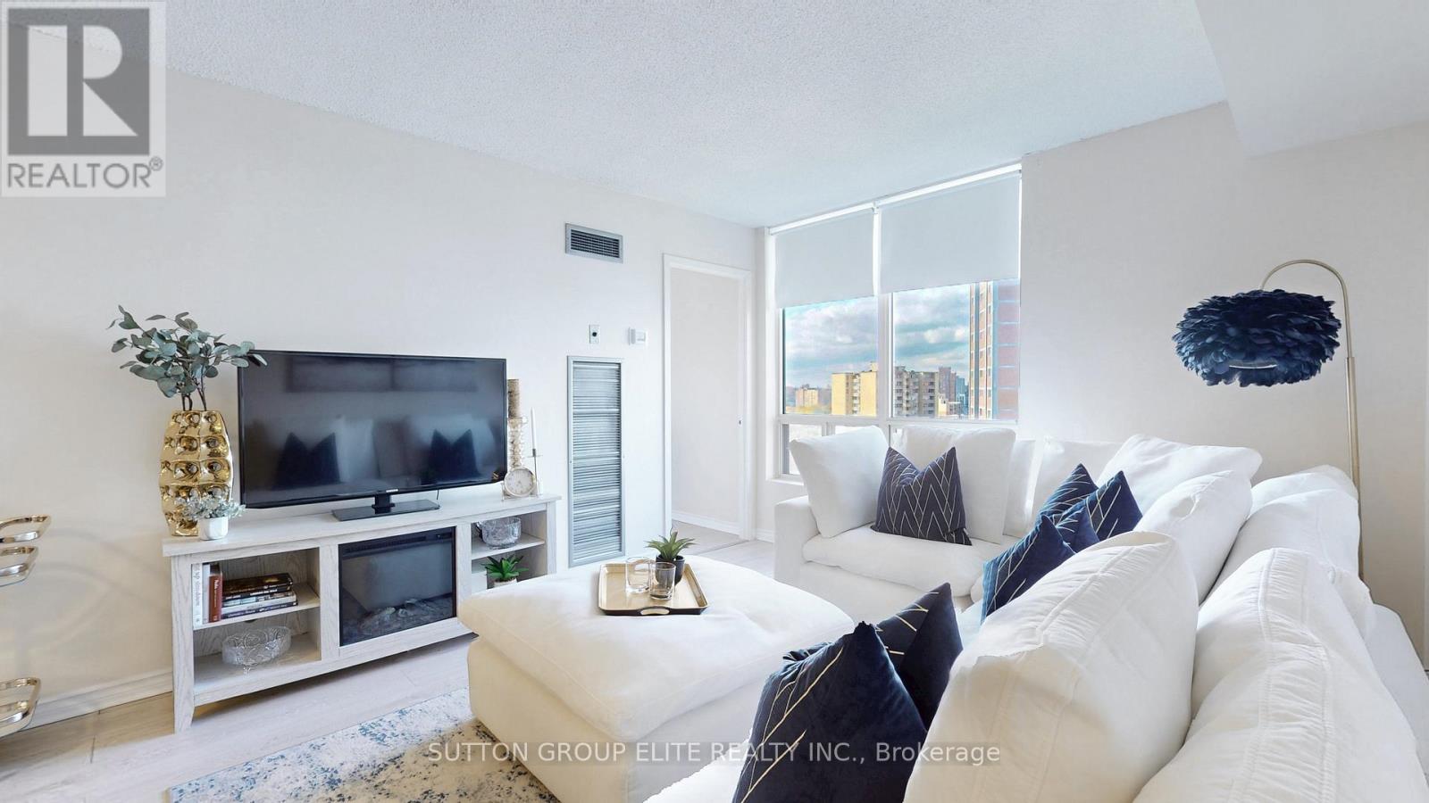 1707 - 3 Hickory Tree Road, Toronto, Ontario  M9N 3W5 - Photo 4 - W12518578