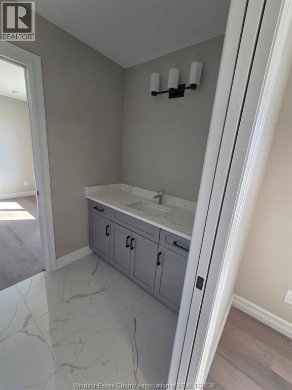 4410 Belmont, Comber, Ontario N0R 1A0 - Photo 10 - 25031836