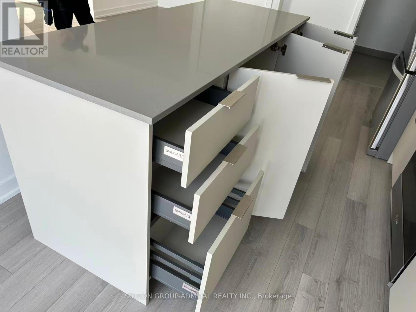 1204 - 3071 Trafalgar Road, Oakville, Ontario  L6H 8C6 - Photo 18 - W12641122