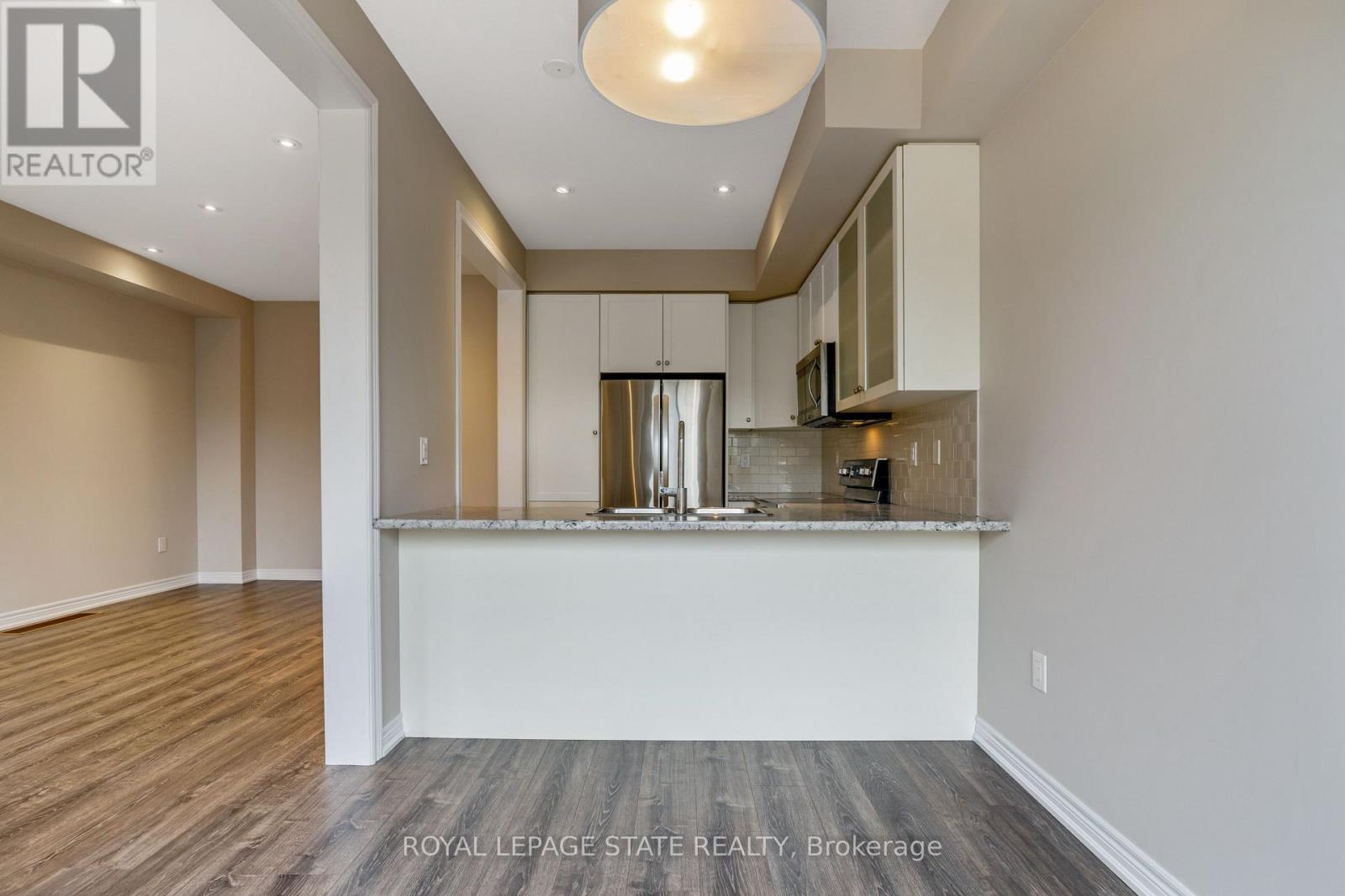 27 Waterview Lane, Grimsby, Ontario  L3M 0H2 - Photo 10 - X12641208