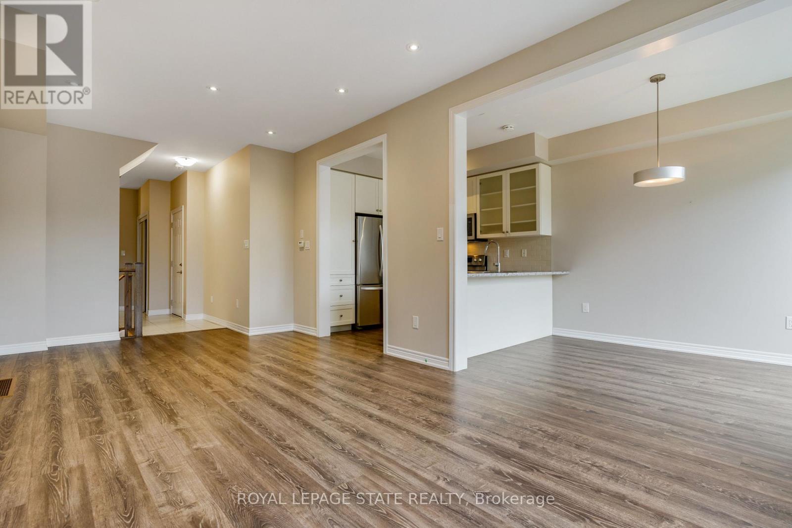 27 Waterview Lane, Grimsby, Ontario  L3M 0H2 - Photo 7 - X12641208