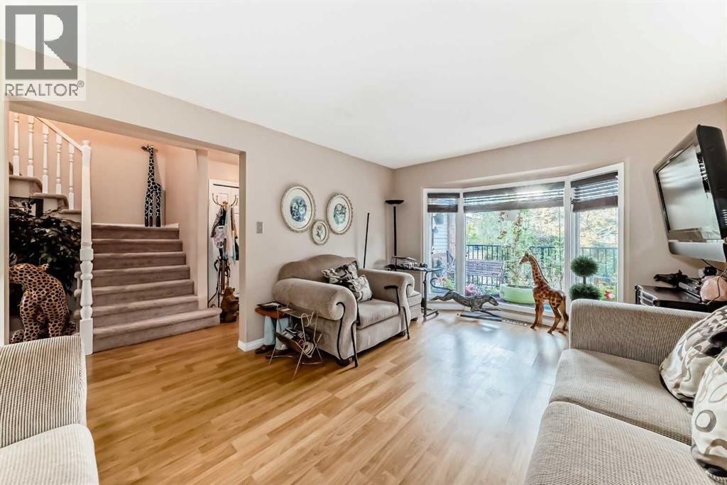 983 Woodbine Boulevard Sw, Calgary, Alberta  T2W 4A7 - Photo 17 - A2255928