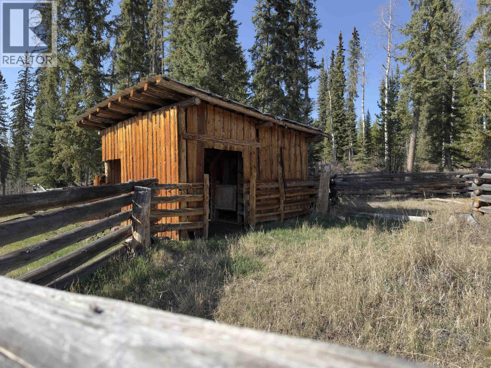 151 Chignell Road, Chilcotin, British Columbia  V0L 1V0 - Photo 2 - R3074384