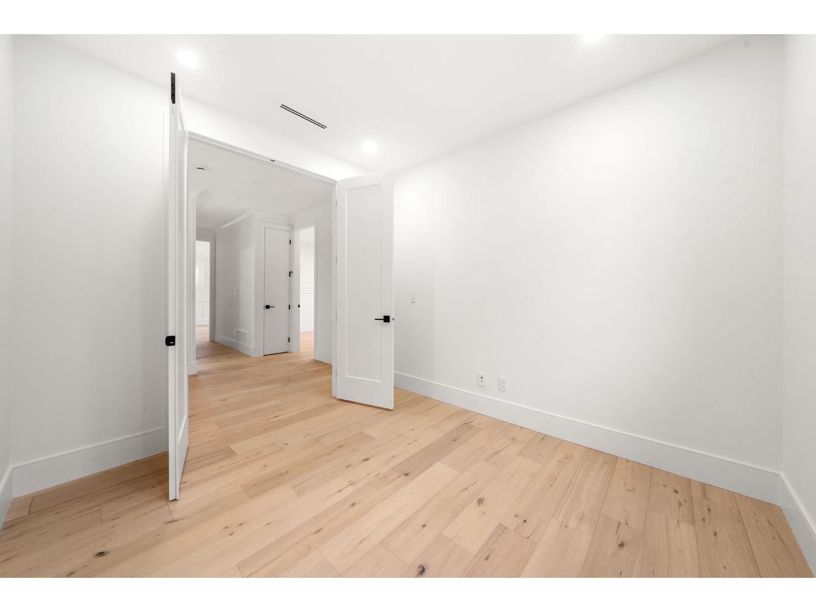 23820 Old Yale Road, Langley, British Columbia V2Z 2K4 - Photo 11 - R3073955