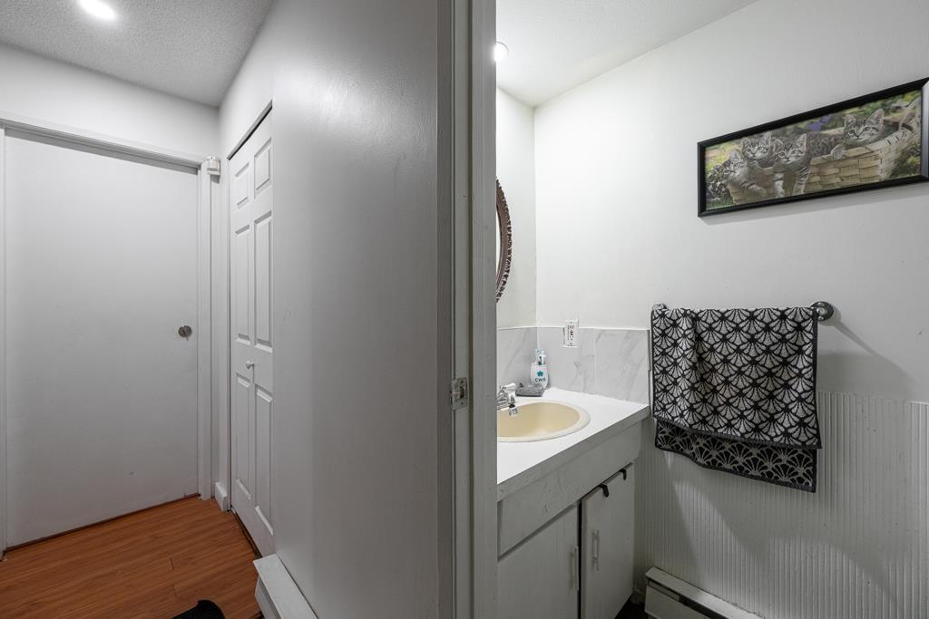 7366 128a Street, Surrey, British Columbia  V3W 7G9 - Photo 8 - R3074357