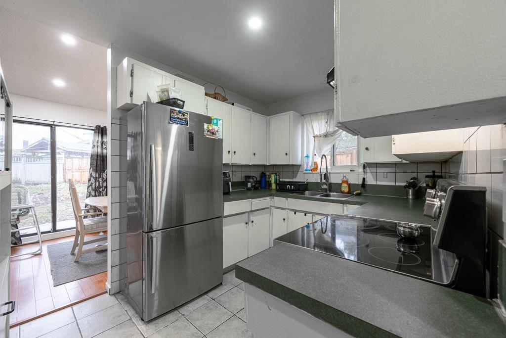 7366 128a Street, Surrey, British Columbia  V3W 7G9 - Photo 6 - R3074357