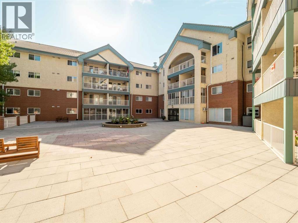 209, 20 3 Street S, Lethbridge, Alberta  T1J 4P1 - Photo 3 - A2275379