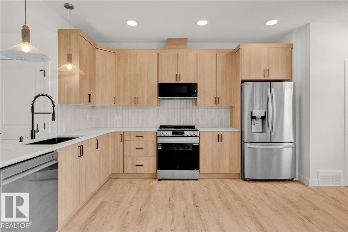 1323 Keswick Dr Sw, Edmonton, Alberta  T6W 4V8 - Photo 7 - E4468365