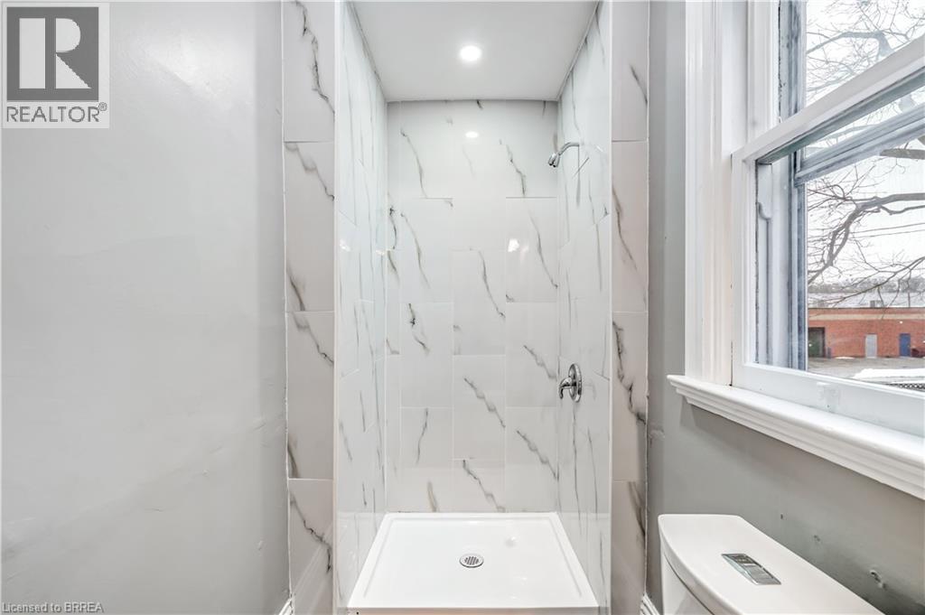 353 Dalhousie Street, Brantford, Ontario  N3S 3V9 - Photo 20 - 40793679