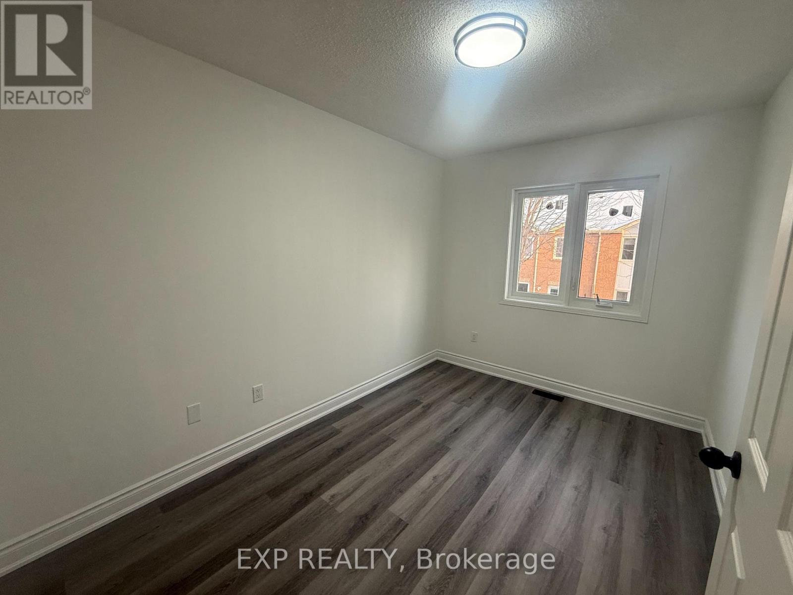 129 Lent Crescent, Brampton, Ontario  L6Y 5E5 - Photo 17 - W12640040