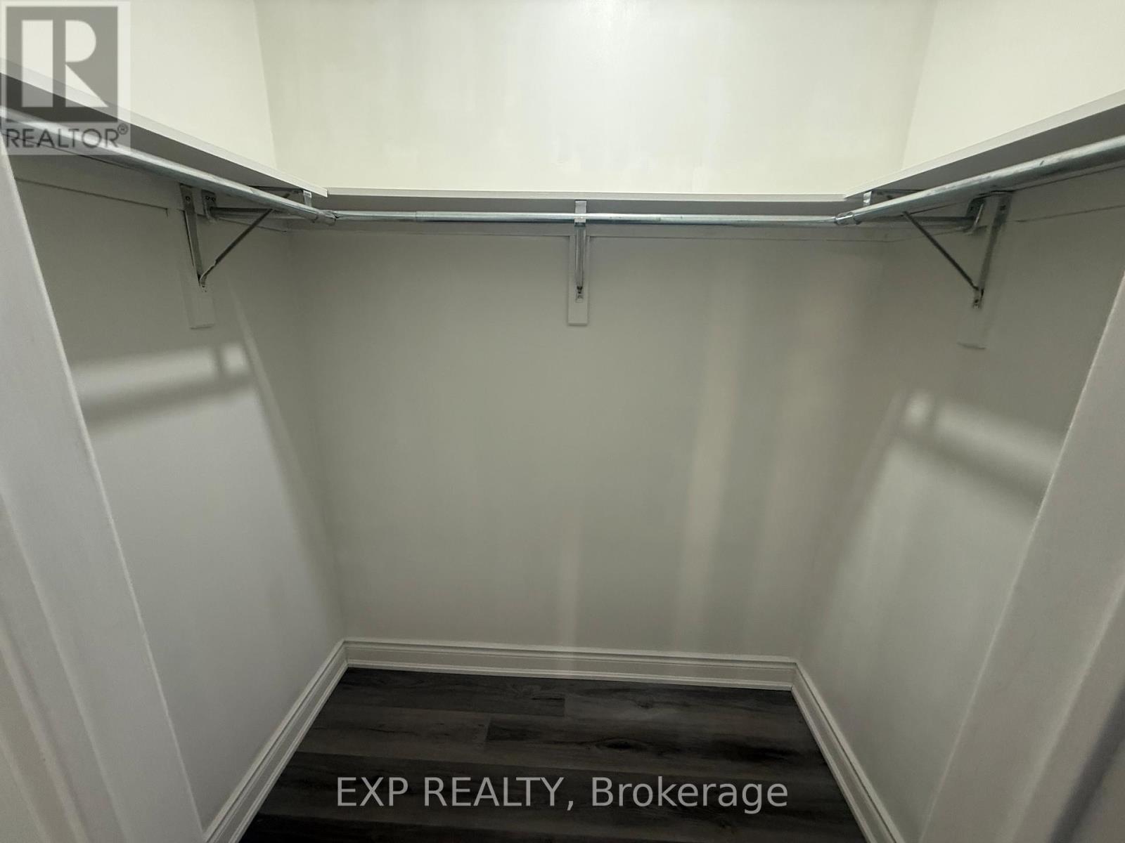 129 Lent Crescent, Brampton, Ontario  L6Y 5E5 - Photo 12 - W12640040