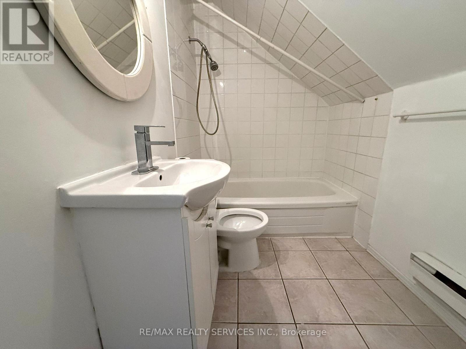 97 Mill Street N, Brampton, Ontario  L6X 1T7 - Photo 38 - W12641104