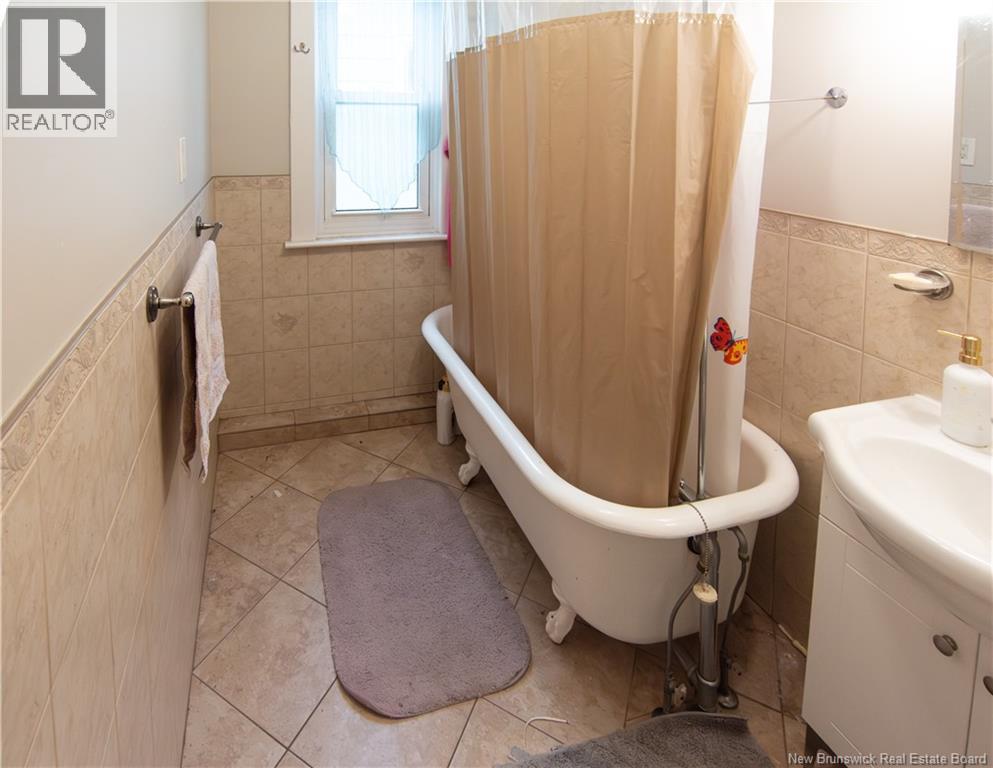 33-35 York, Moncton, New Brunswick  E1C 2Y3 - Photo 23 - NB131385