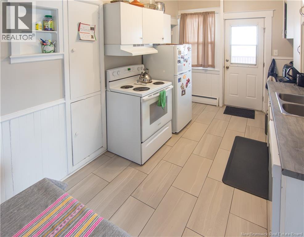 33-35 York, Moncton, New Brunswick  E1C 2Y3 - Photo 6 - NB131385