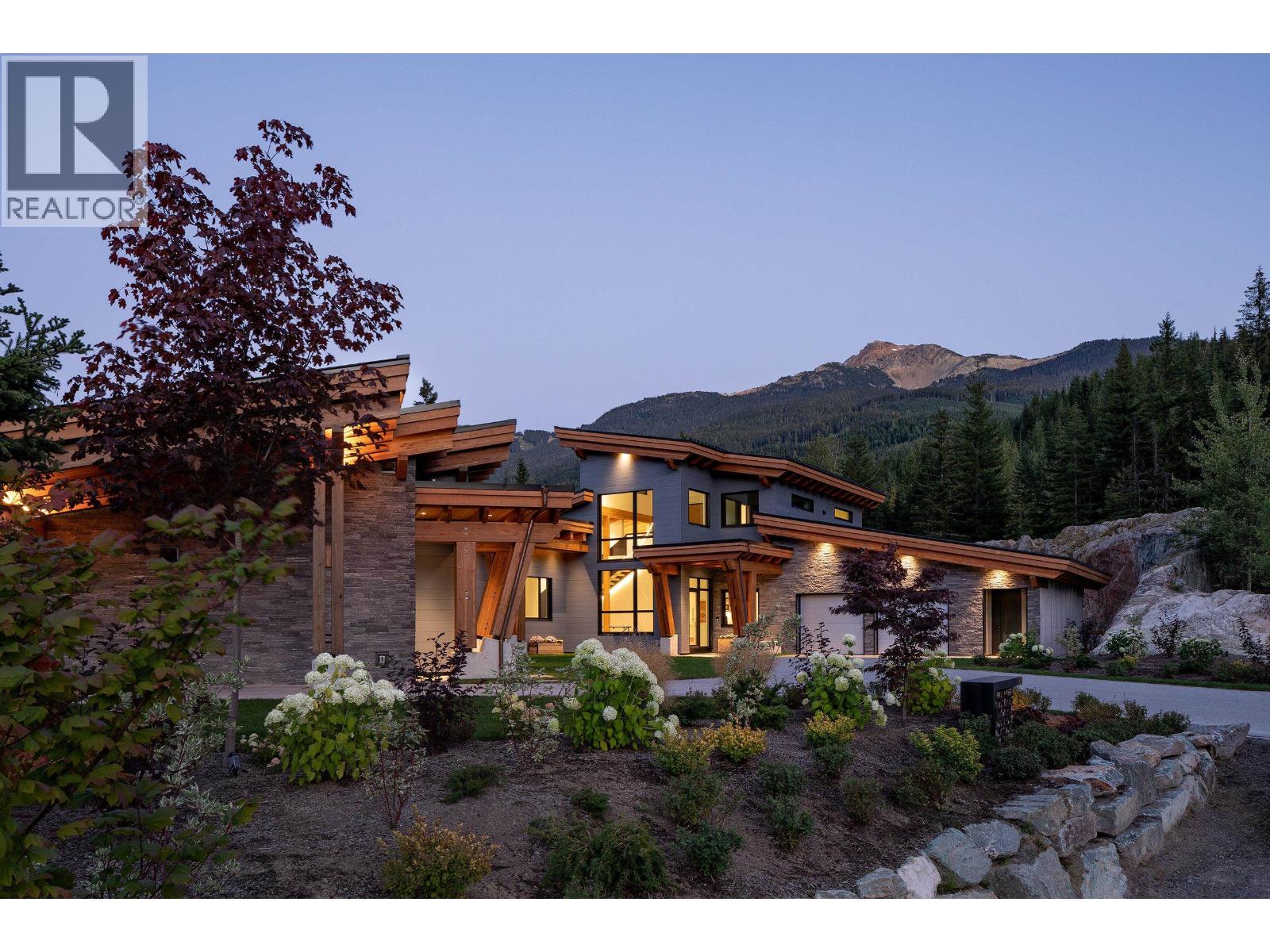 1600 Southlands Lane, Whistler, British Columbia V8E 0A2 - Photo 37 - R3074414