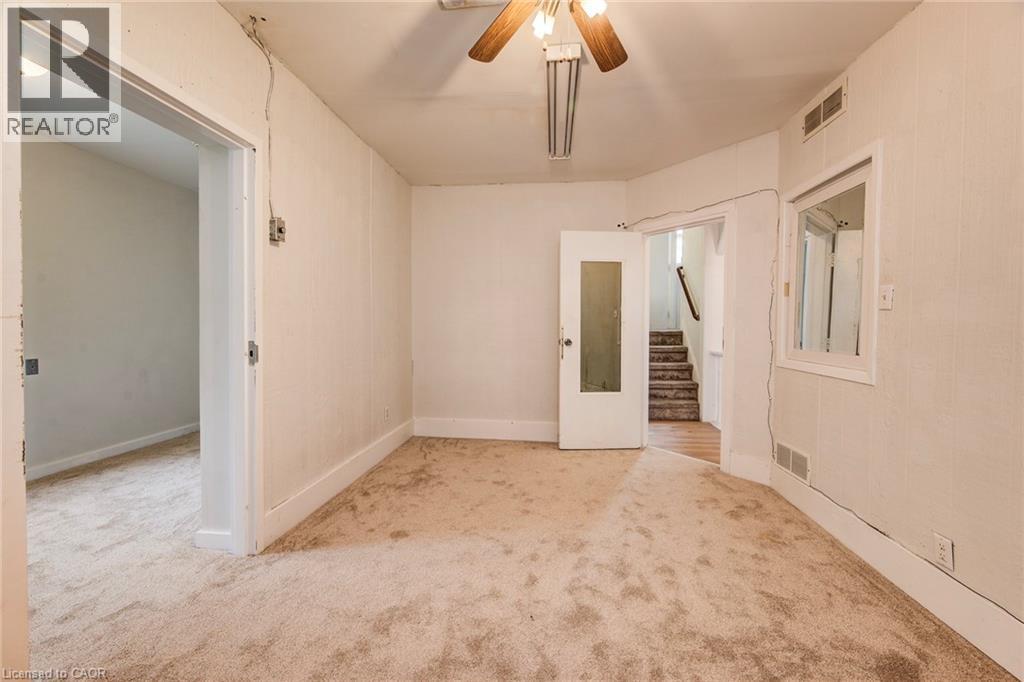 19 Schneider Avenue, Kitchener, Ontario  N2G 1K7 - Photo 16 - 40789164